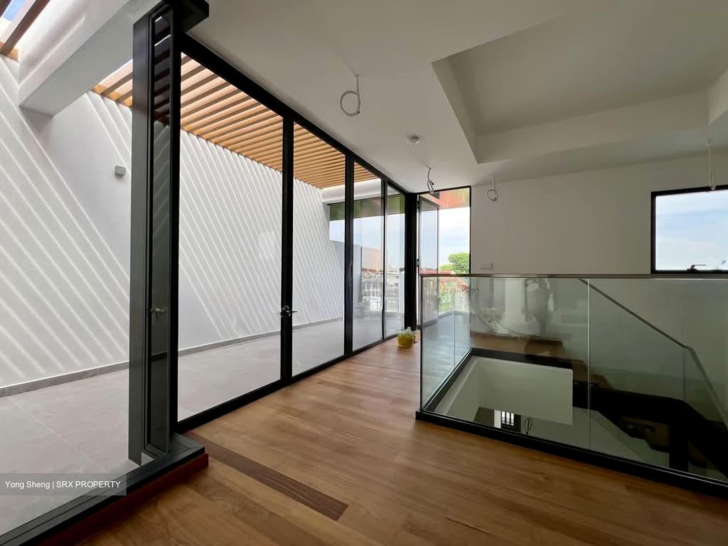 Seletar Hills Estate (D28), Terrace #587212631
